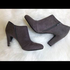 Aerosoles Grey Ankle Boots